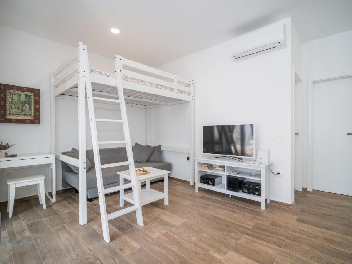 Holiday Home Ofelia Buroli Exterior foto